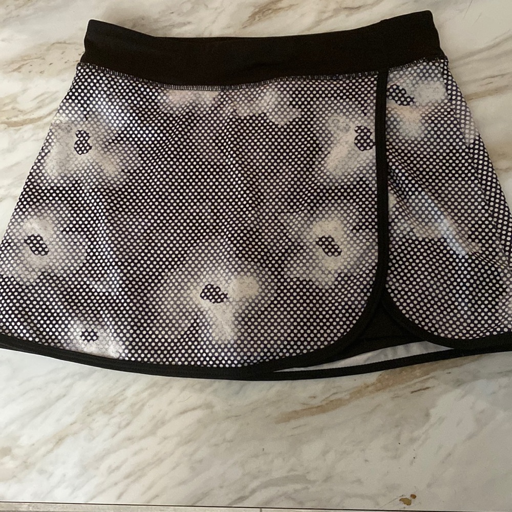 Danskin Skort -Dri More size 10/12